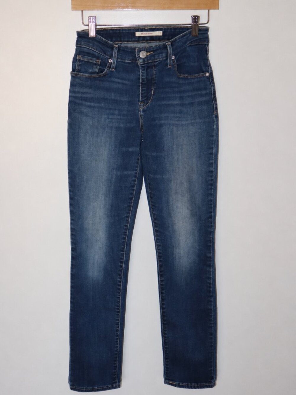 Levi's Mid Rise Skinny Jeans Women's 2M Dark Wash Stretch Denim